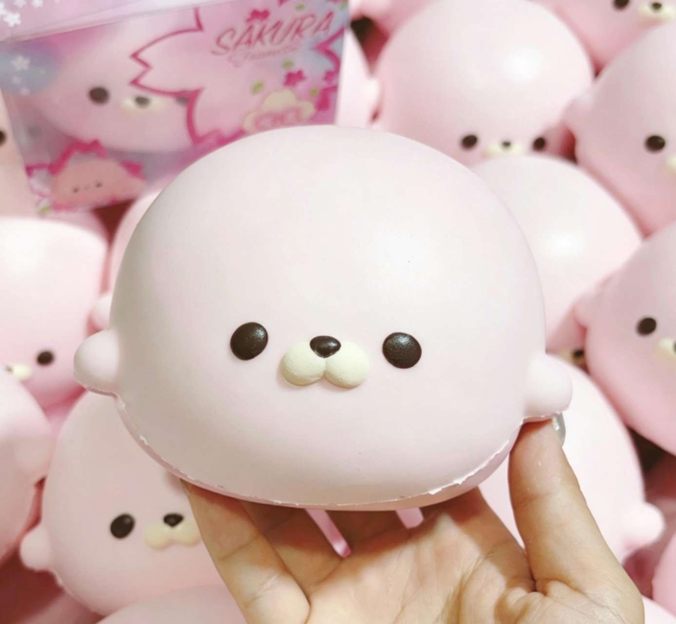 Pink Seal Slow-Rising Squishy wholesale product
